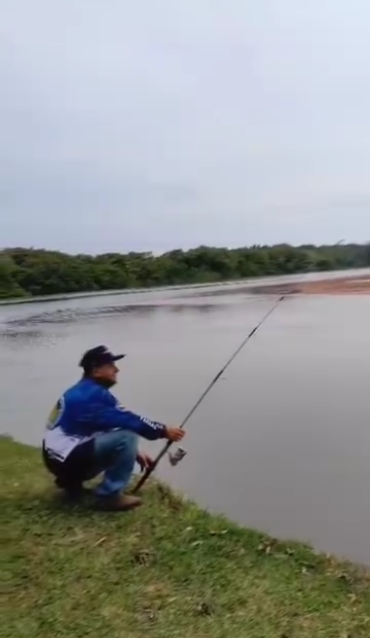 Almerindo pescador de Coxim MS